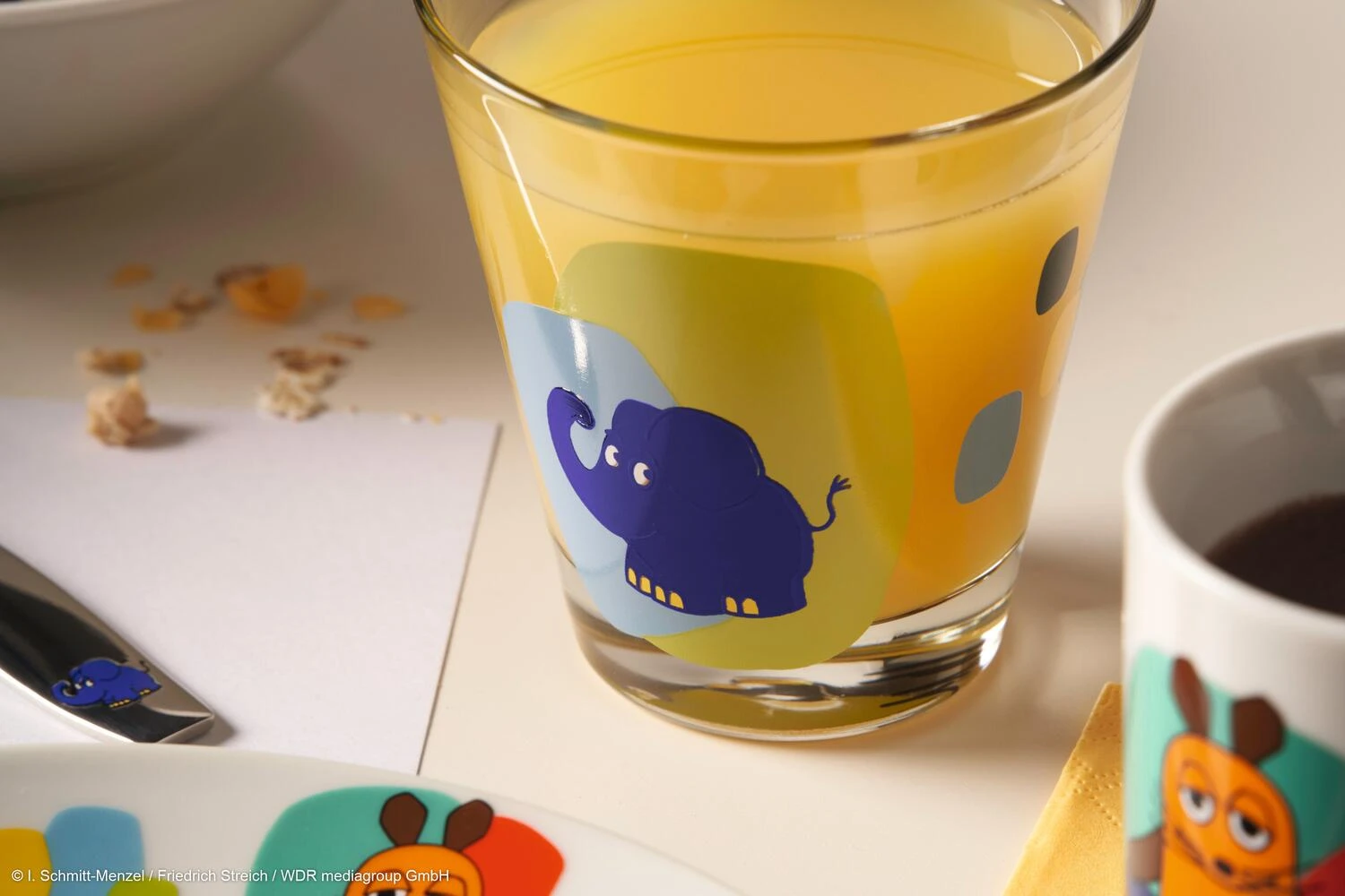 Leonardo Trinkglas BAMBINI 215 Ml Elefant, 6er-Set 5 Leonardo Trinkglas BAMBINI 215 Ml Elefant, 6er-Set – Bild 3