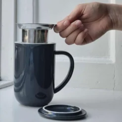 Viva Scandinavia Teepott Minima Balance Mit Filter, Weiß -Leonardo Vase shop 9102263 Ambiente 2 1